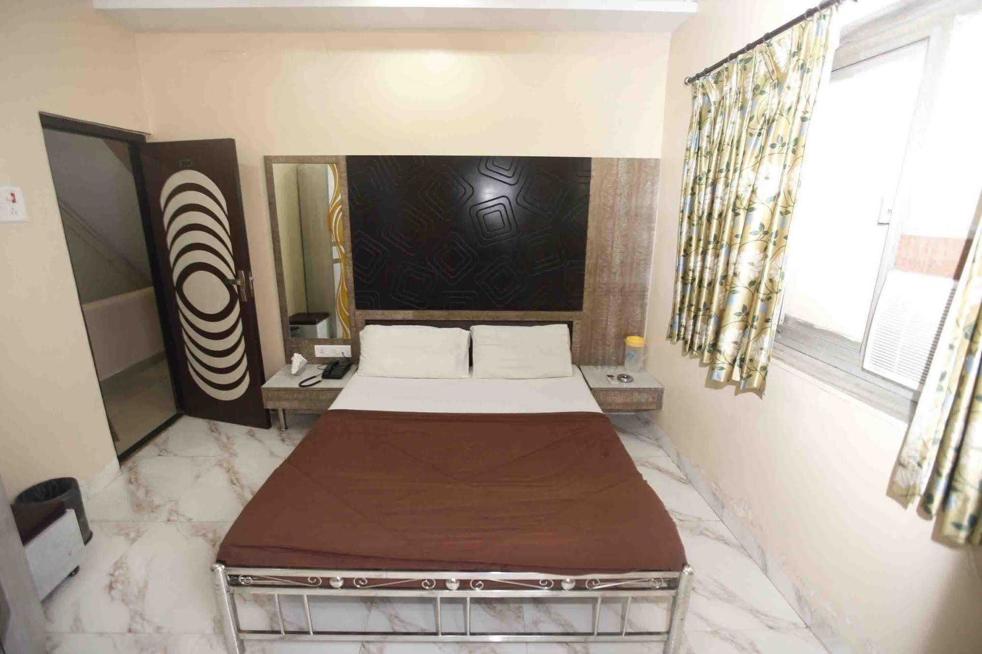 Hotel Al Madina Palace Mumbai Eksteriør bilde