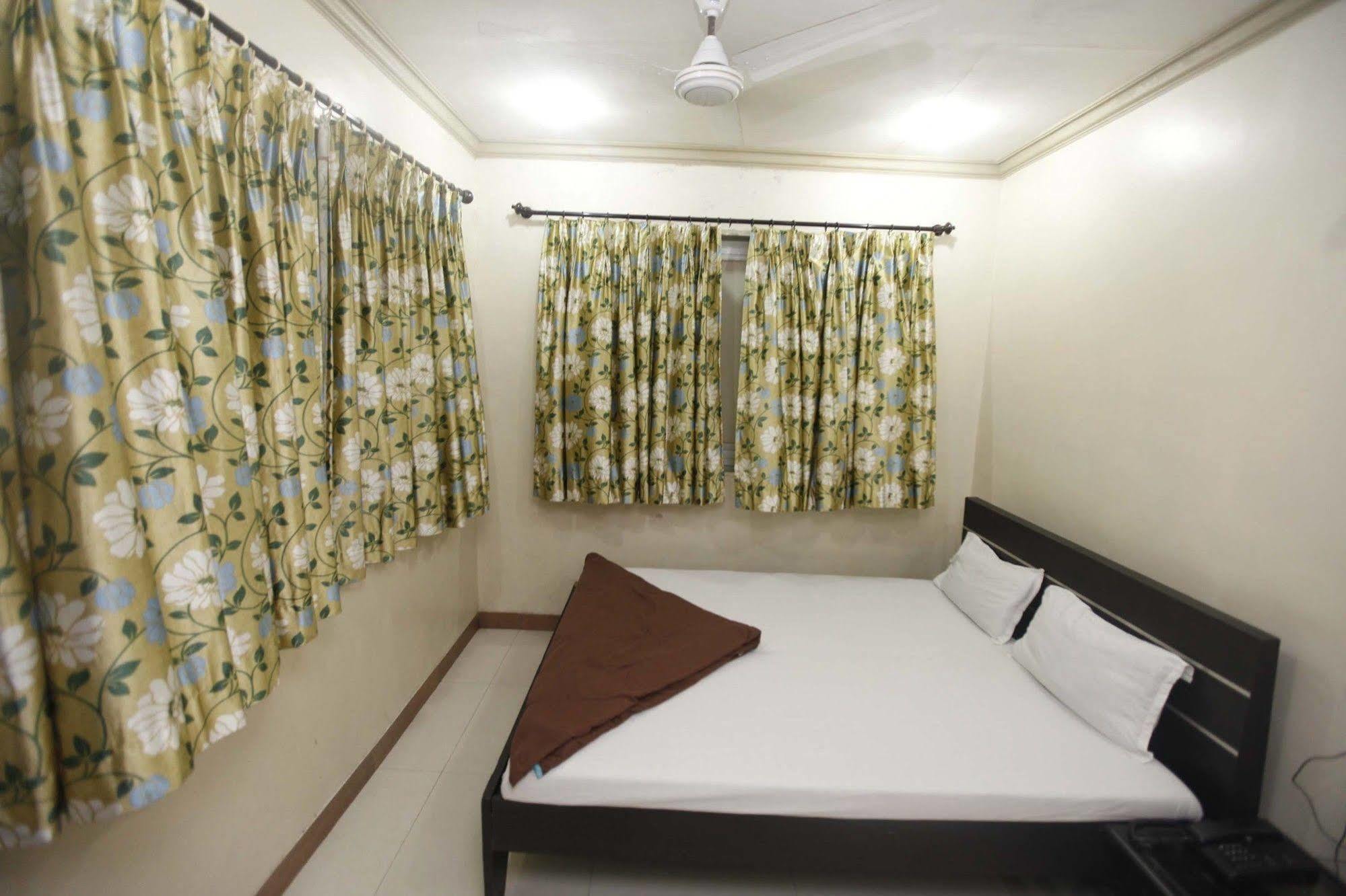 Hotel Al Madina Palace Mumbai Eksteriør bilde